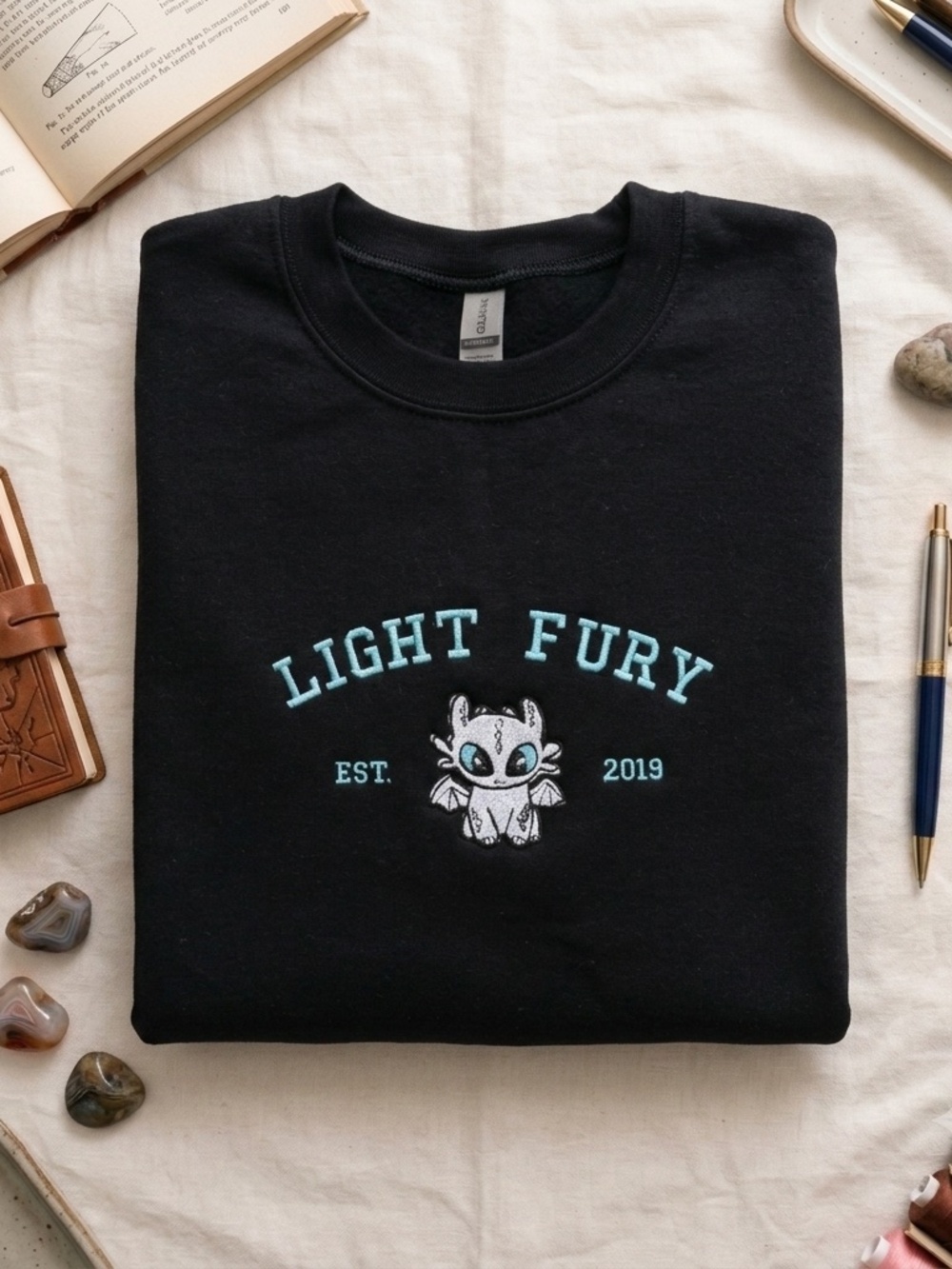 Light Fury sweater - Embroidered